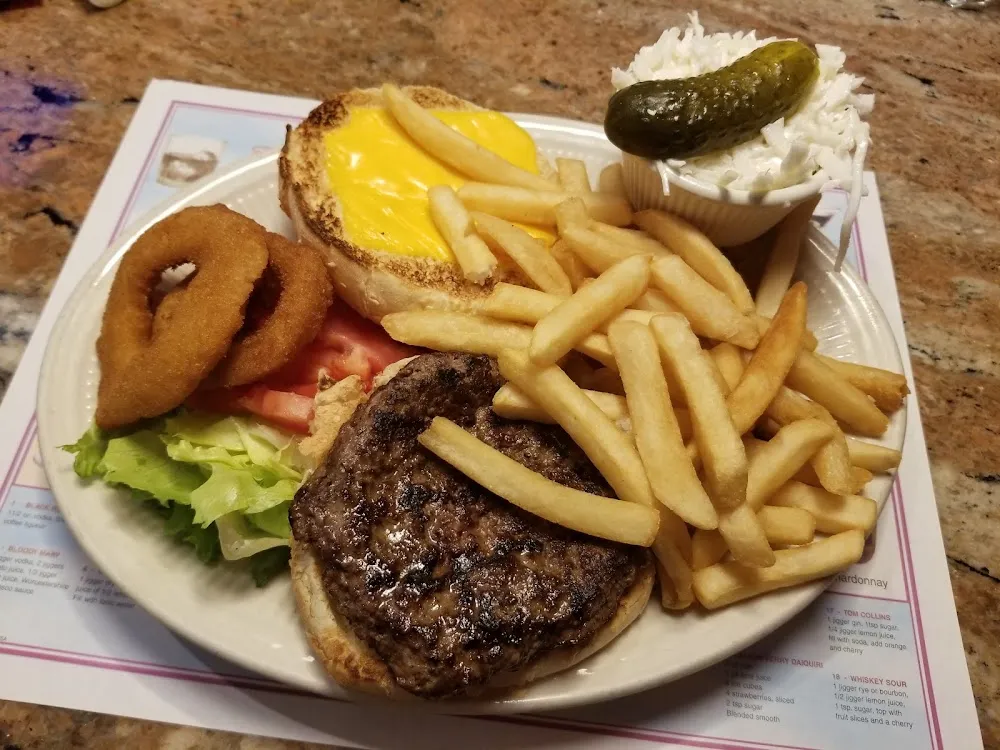 Cheeseburger Deluxe
