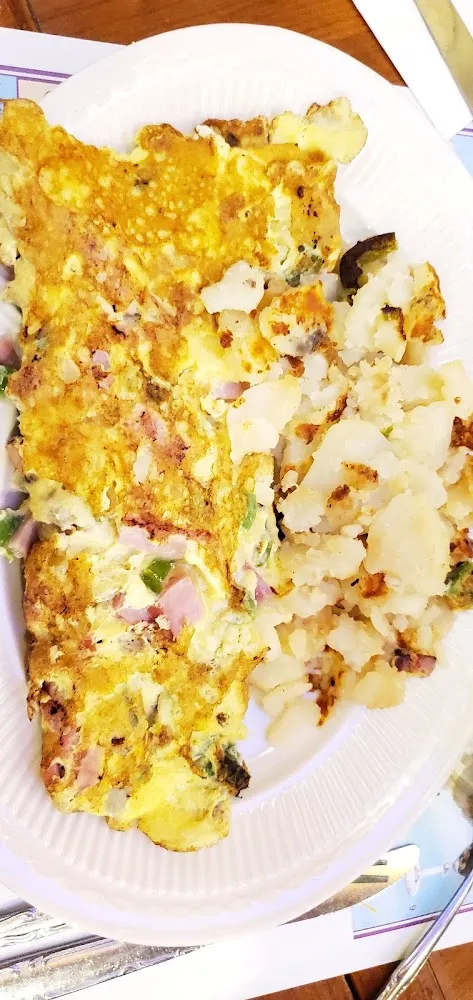 Western Omelet with Hashbrowns
